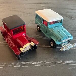 Vintage Tomica Die-Cast Car Set of 2